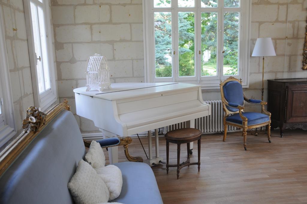 Chateau De La Chaussee Bed & Breakfast Brain-sur-Allonnes Eksteriør bilde